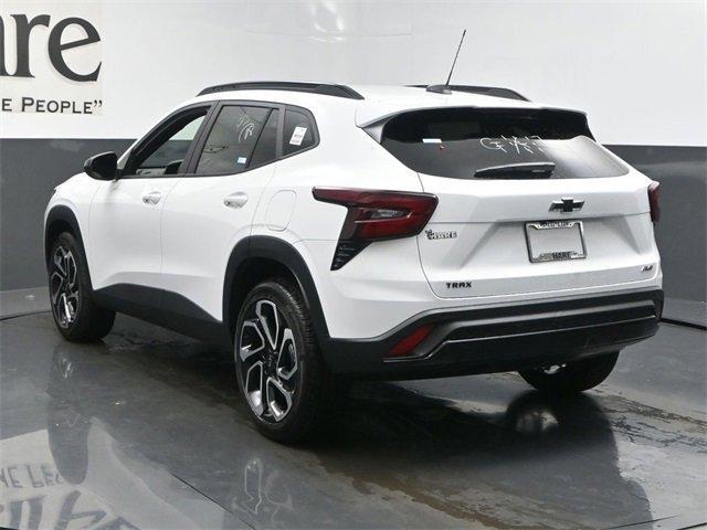 new 2025 Chevrolet Trax car, priced at $27,015