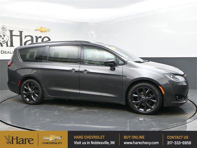 used 2018 Chrysler Pacifica car, priced at $17,771