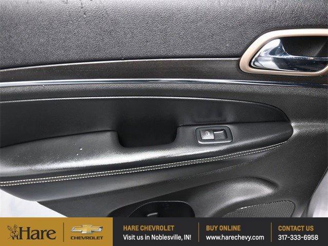 used 2017 Jeep Grand Cherokee car, priced at $13,558