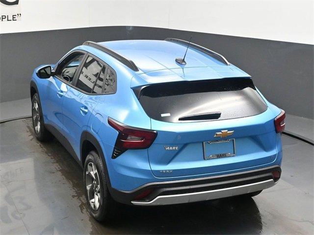 new 2025 Chevrolet Trax car, priced at $25,361