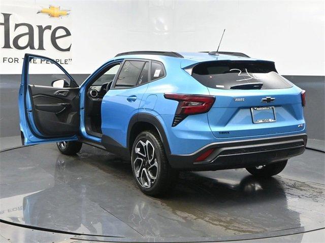 new 2025 Chevrolet Trax car, priced at $27,398