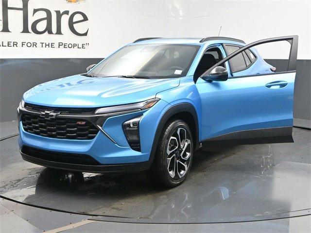 new 2025 Chevrolet Trax car, priced at $27,398