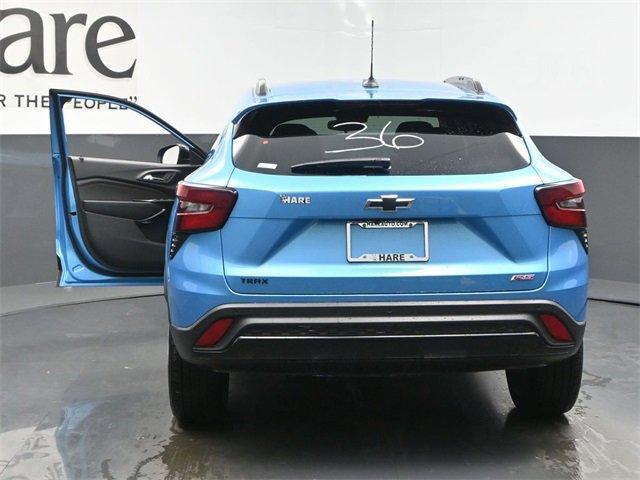 new 2025 Chevrolet Trax car, priced at $27,398