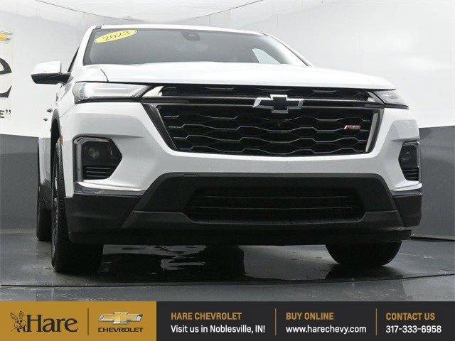 used 2023 Chevrolet Traverse car, priced at $42,995