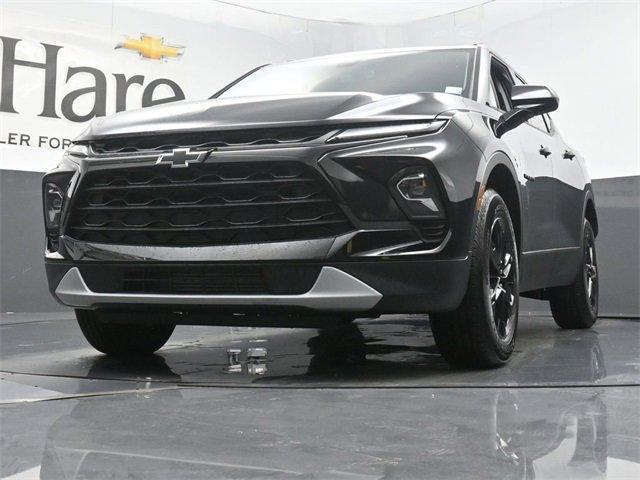 new 2025 Chevrolet Blazer car, priced at $38,229