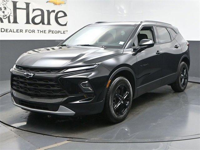 new 2025 Chevrolet Blazer car, priced at $38,229