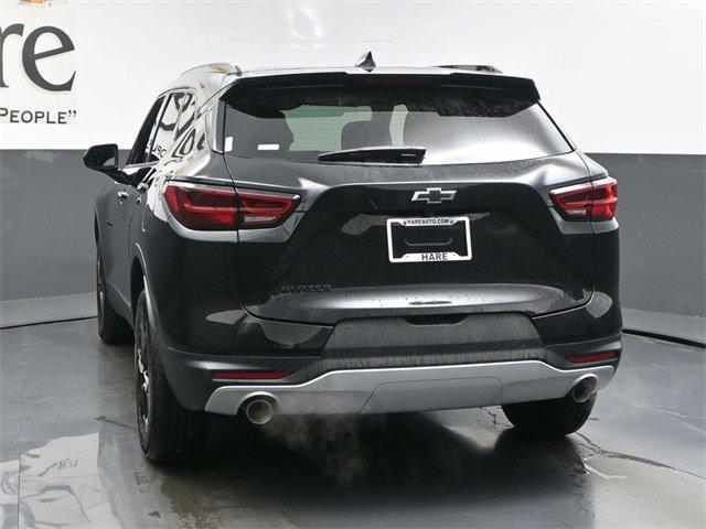 new 2025 Chevrolet Blazer car, priced at $38,229