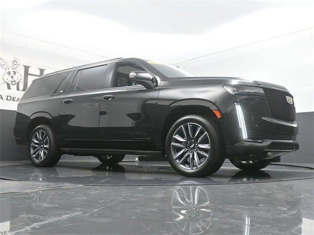 used 2022 Cadillac Escalade ESV car, priced at $85,231