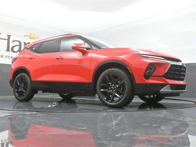 new 2025 Chevrolet Blazer car, priced at $43,128