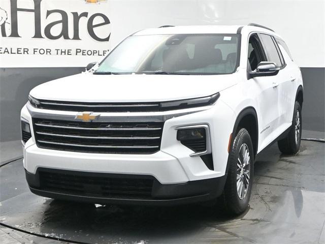 new 2026 Chevrolet Traverse car, priced at $42,864