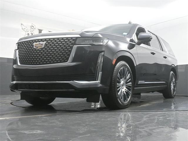 used 2022 Cadillac Escalade ESV car, priced at $61,971