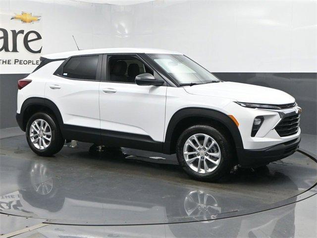 new 2026 Chevrolet TrailBlazer car, priced at $27,575