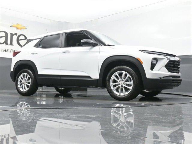 new 2026 Chevrolet TrailBlazer car, priced at $27,575