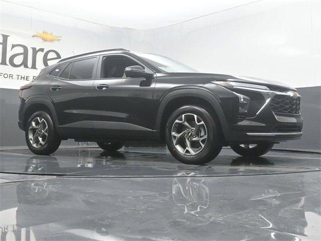 new 2026 Chevrolet Trax car, priced at $25,367