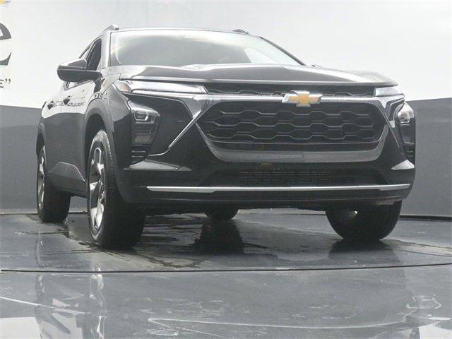 new 2026 Chevrolet Trax car, priced at $25,367