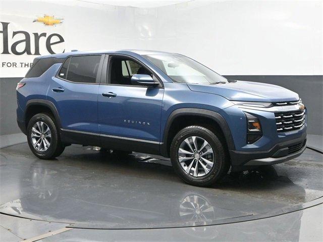 new 2026 Chevrolet Equinox car, priced at $30,385