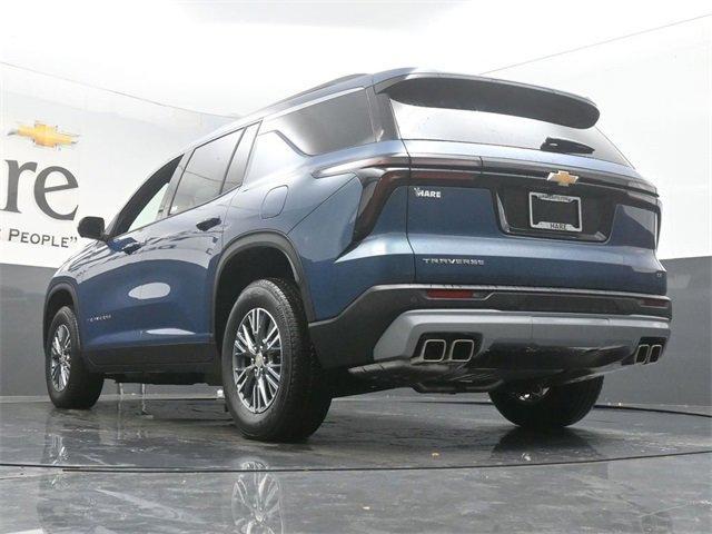 new 2024 Chevrolet Traverse car, priced at $40,981