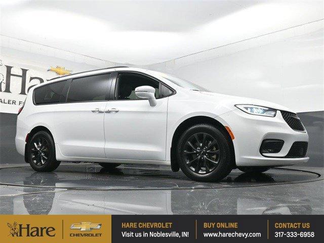 used 2021 Chrysler Pacifica car, priced at $29,971