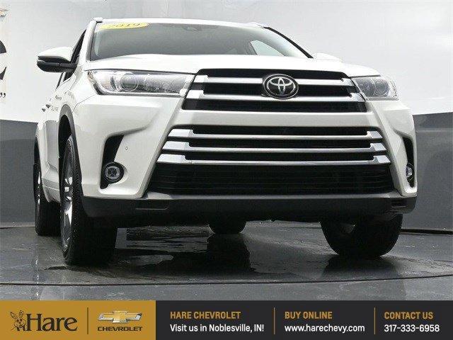 used 2019 Toyota Highlander car, priced at $30,971