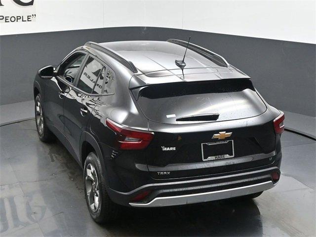 new 2025 Chevrolet Trax car, priced at $24,978