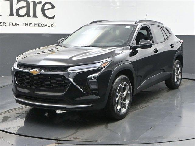 new 2025 Chevrolet Trax car, priced at $24,978