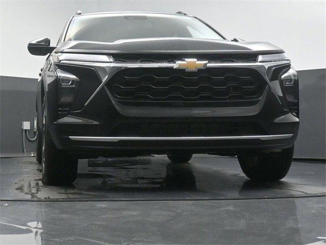 new 2025 Chevrolet Trax car, priced at $24,978