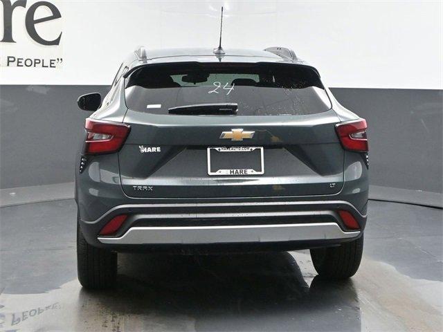 new 2025 Chevrolet Trax car, priced at $24,978