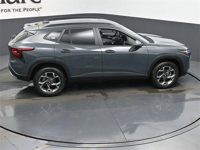 new 2025 Chevrolet Trax car, priced at $24,978