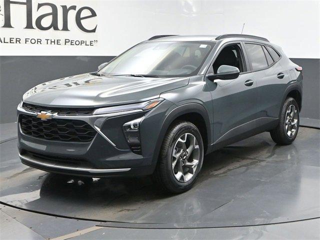 new 2025 Chevrolet Trax car, priced at $24,978