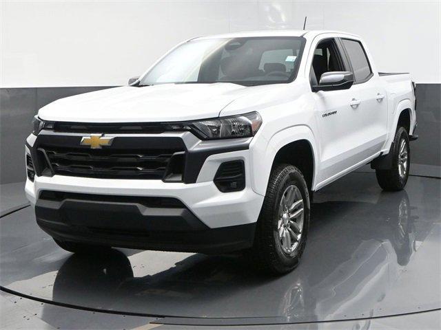 new 2024 Chevrolet Colorado car, priced at $35,889