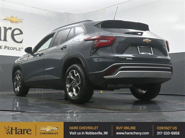 used 2025 Chevrolet Trax car, priced at $25,322