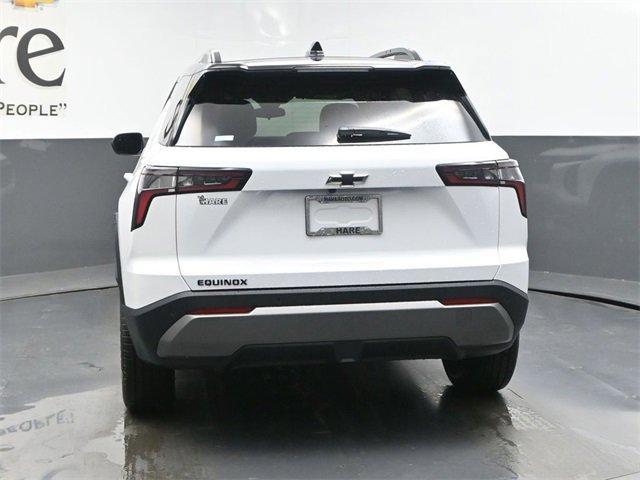 new 2026 Chevrolet Equinox car, priced at $33,975