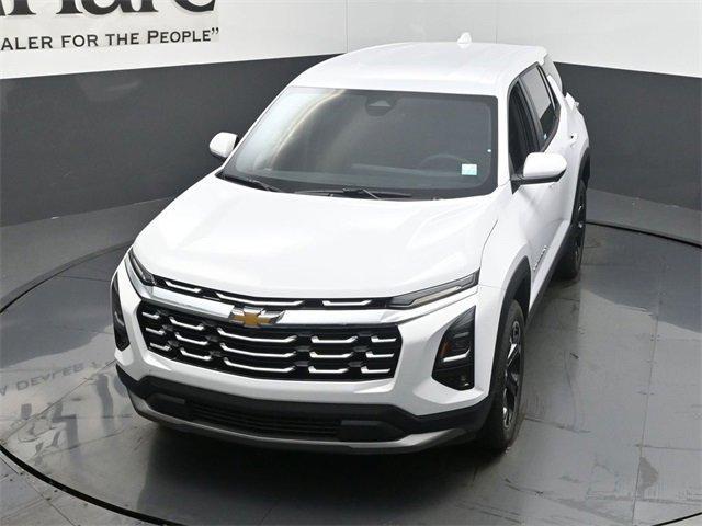 new 2025 Chevrolet Equinox car, priced at $33,680