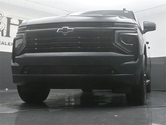 new 2025 Chevrolet Suburban car, priced at $87,402