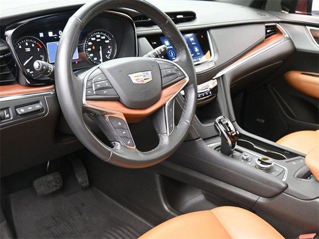 used 2023 Cadillac XT5 car, priced at $38,971