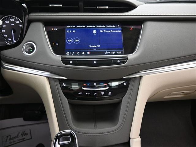 used 2021 Cadillac XT5 car, priced at $32,321