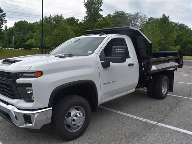 new 2024 Chevrolet Silverado 3500 car, priced at $49,905