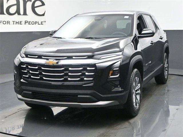 new 2026 Chevrolet Equinox car, priced at $30,385