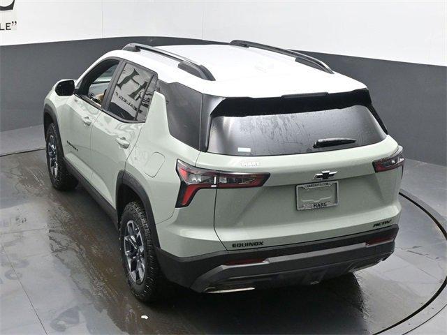 new 2025 Chevrolet Equinox car, priced at $32,908