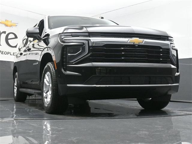 new 2025 Chevrolet Suburban car, priced at $67,690