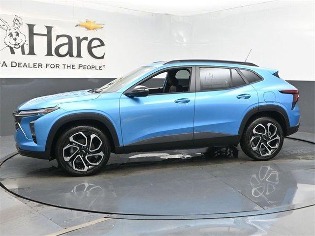 new 2025 Chevrolet Trax car, priced at $27,587
