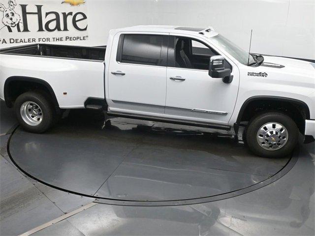 new 2026 Chevrolet Silverado 3500 car, priced at $90,681