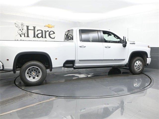 new 2026 Chevrolet Silverado 3500 car, priced at $90,681