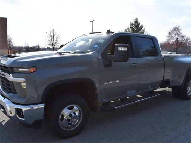 new 2024 Chevrolet Silverado 3500 car, priced at $78,934