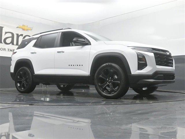 new 2025 Chevrolet Equinox car, priced at $30,109