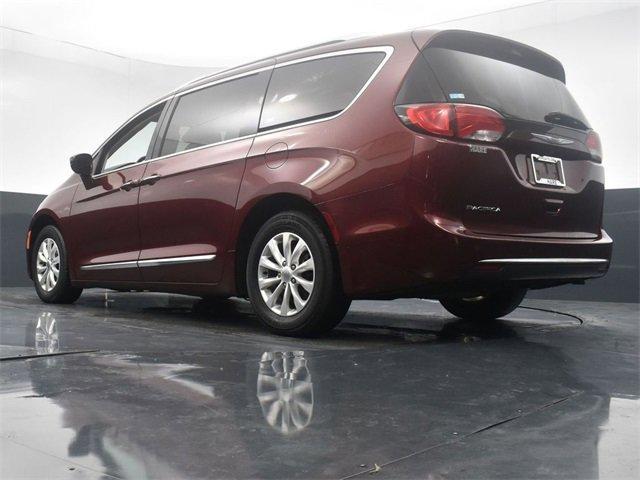 used 2019 Chrysler Pacifica car, priced at $16,971
