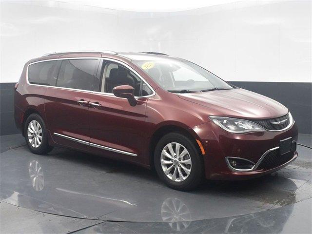 used 2019 Chrysler Pacifica car, priced at $18,231