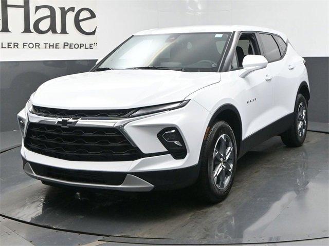 new 2025 Chevrolet Blazer car, priced at $38,489