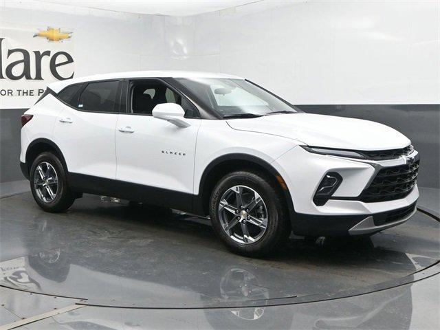 new 2025 Chevrolet Blazer car, priced at $38,489