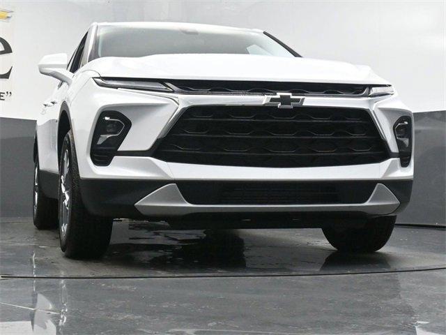 new 2025 Chevrolet Blazer car, priced at $38,489